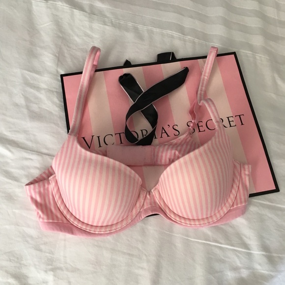 Victoria's Secret Body demi bra